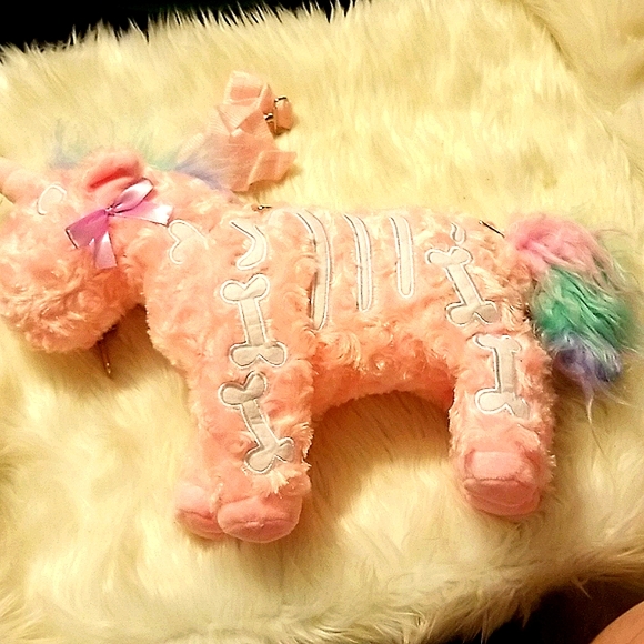 🐰UNISKELTON 🐰Plush Purse (Pink & White) - Picture 11 of 14